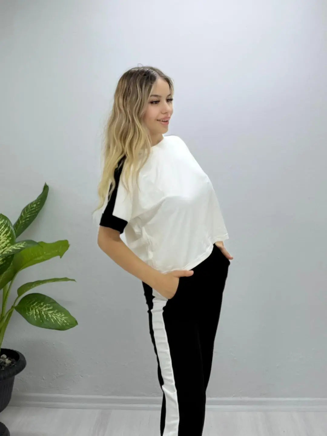 Kadın Modal Kumaş Bisiklet Yaka Eşofman Takımı